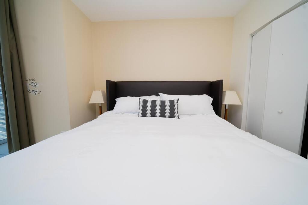 W Stunning Private With Access To Amenities Apartamento Miami