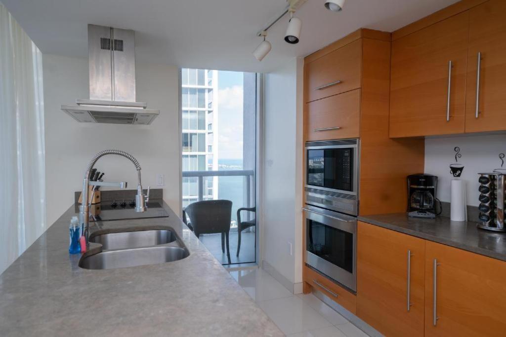 Apartamento W Stunning Private With Access To Amenities