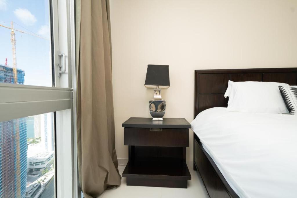 W Stunning Private With Access To Amenities Apartamento *