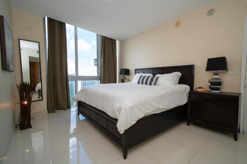 W Stunning Private With Access To Amenities Apartamento Miami